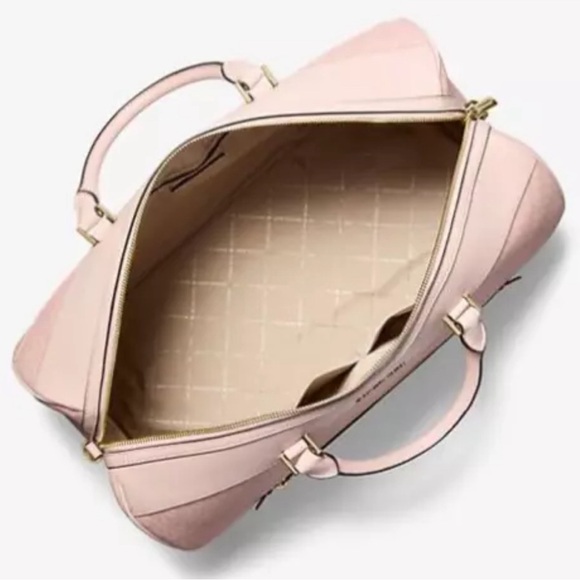 michael Kors XL Duffle - Picture 11 of 13